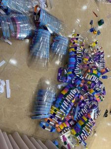 Sản phẩm “Kính chống giọt bắn” phòng Covid-19